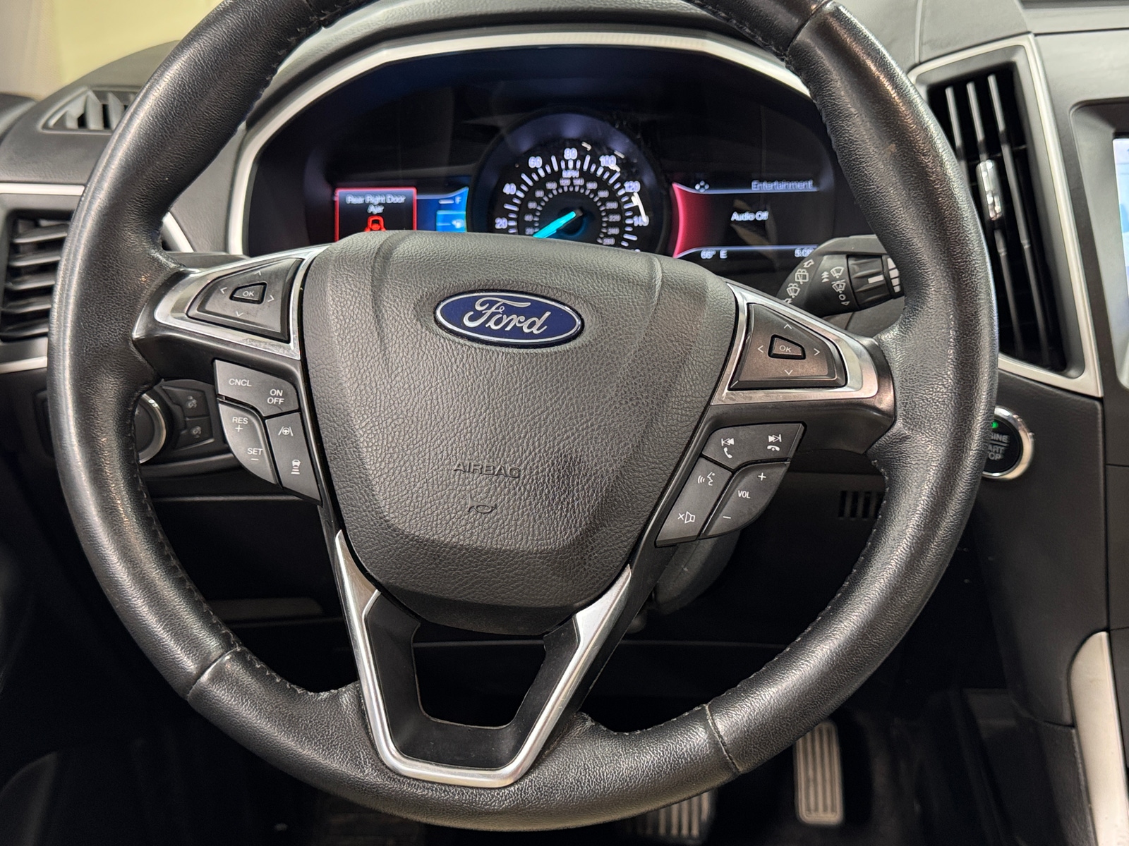 Thumbnail: 2020 Ford Edge - 4
