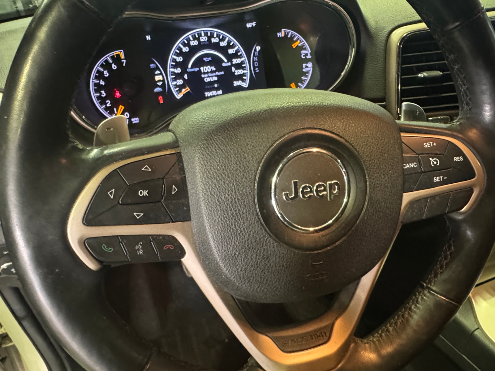 Thumbnail: 2014 Jeep Grand Cherokee - 4