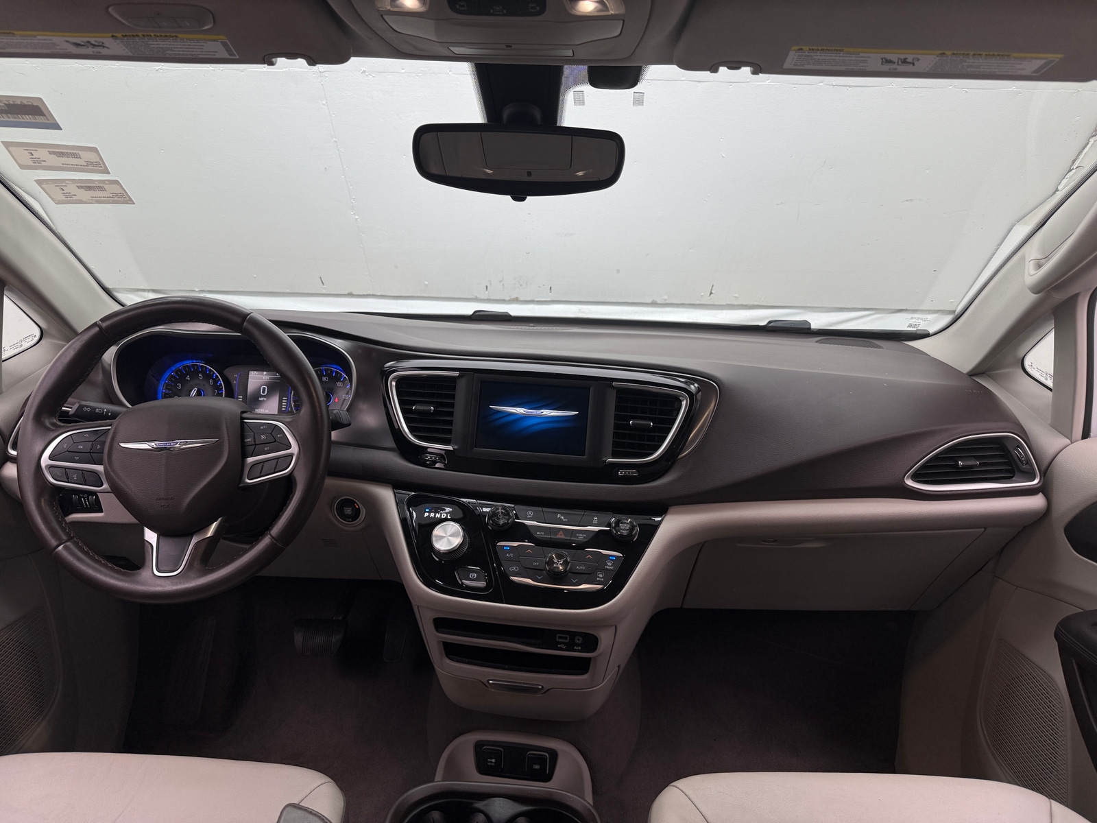 Thumbnail: 2018 Chrysler Pacifica - 2
