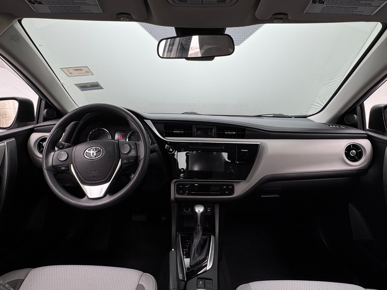 Thumbnail: 2017 Toyota Corolla - 3