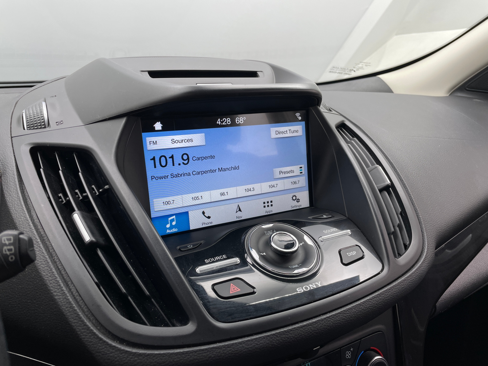 Thumbnail: 2017 Ford Escape - 3