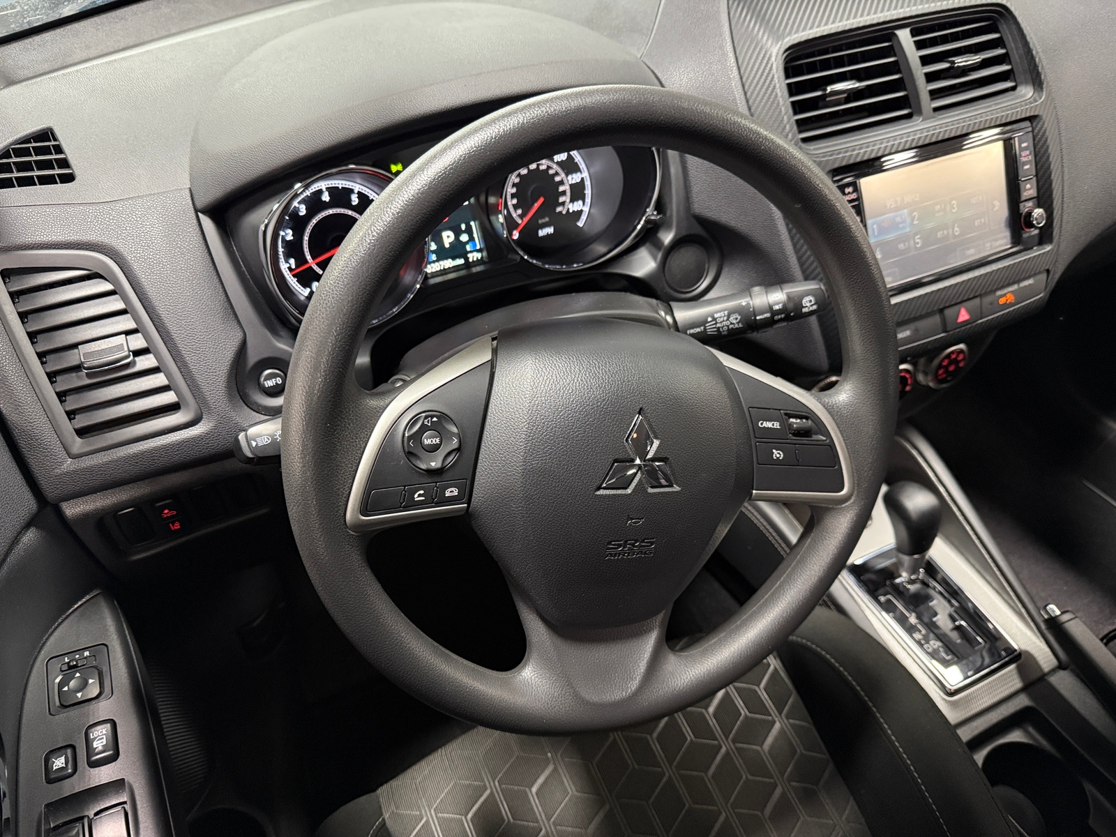 Thumbnail: 2024 Mitsubishi Outlander Sport - 5