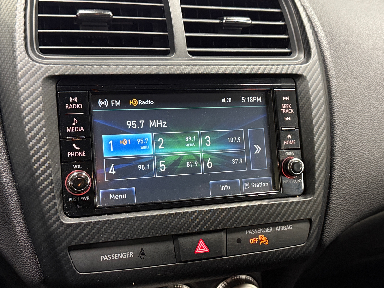 Thumbnail: 2024 Mitsubishi Outlander Sport - 4
