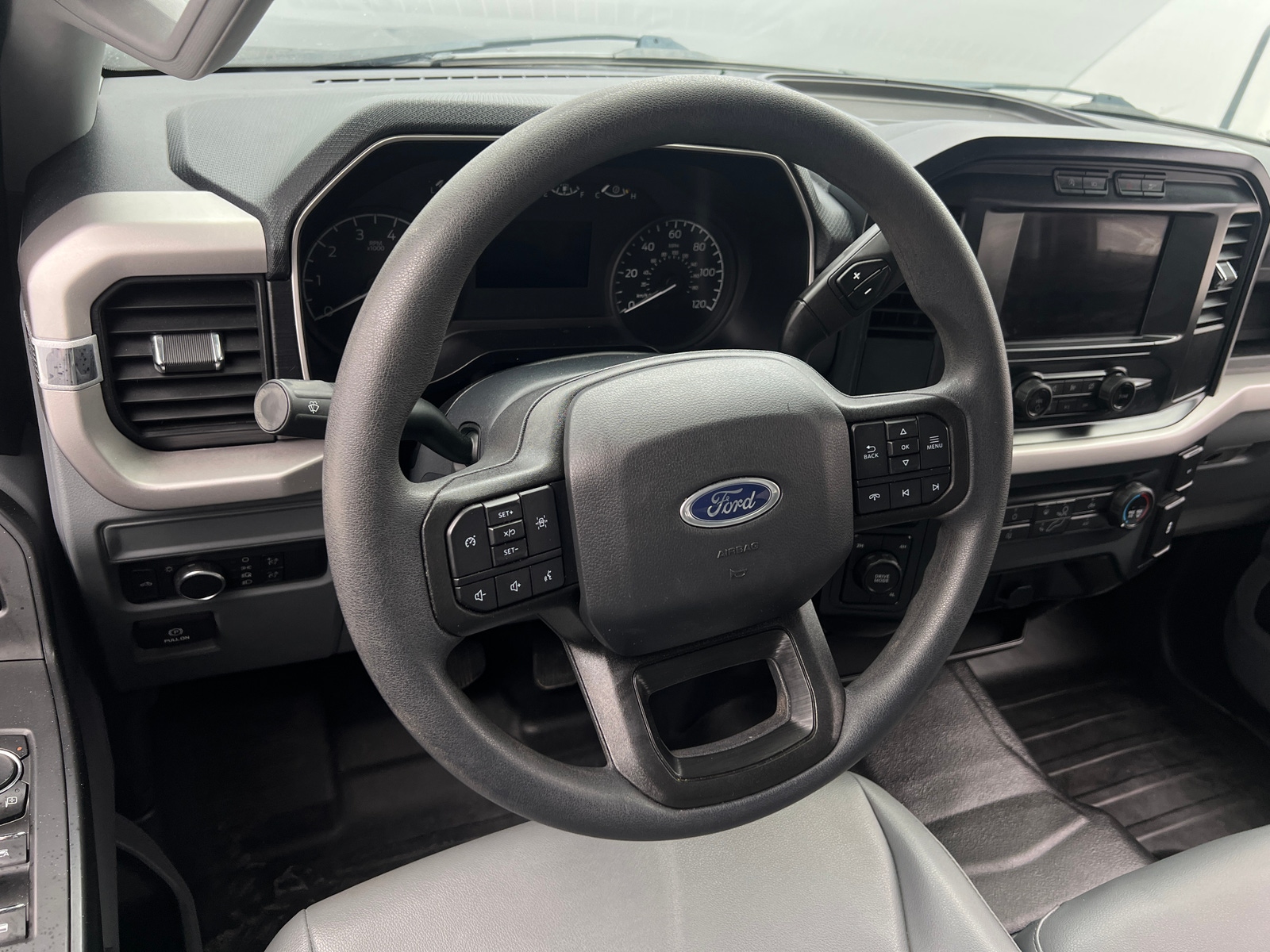 Thumbnail: 2022 Ford Econoline - 5