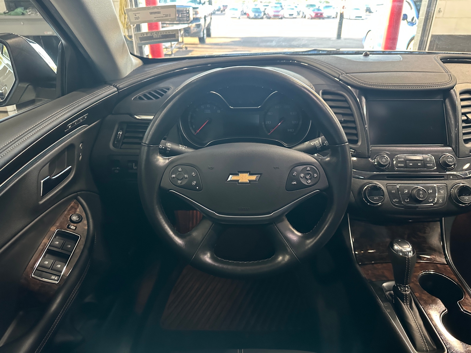 Thumbnail: 2015 Chevrolet Impala - 4