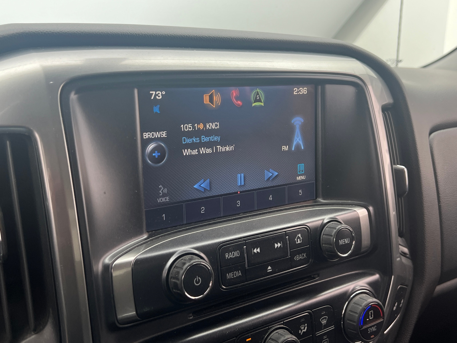 Thumbnail: 2014 Chevrolet Silverado 1500 - 4