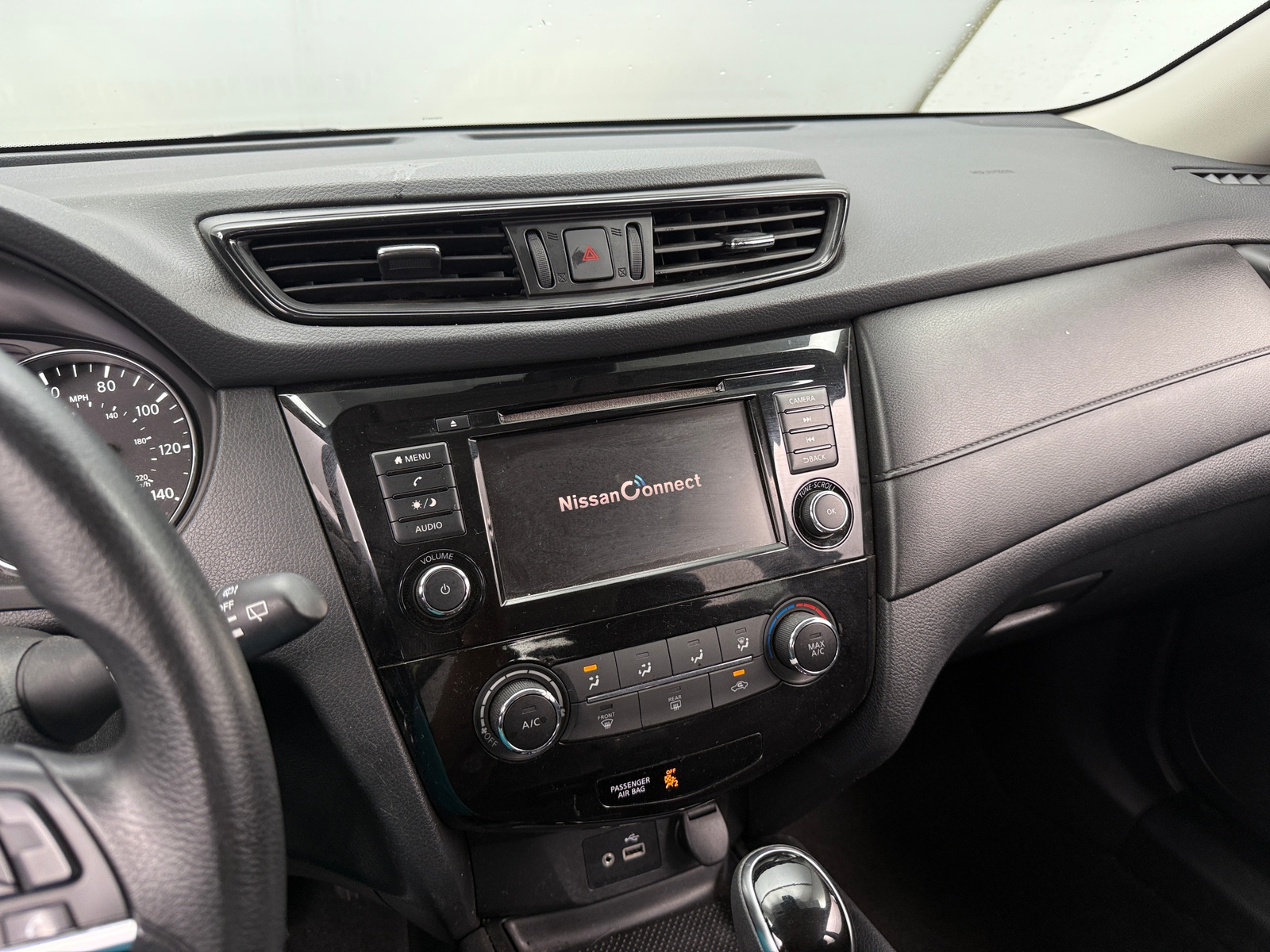Thumbnail: 2019 Nissan Rogue - 4