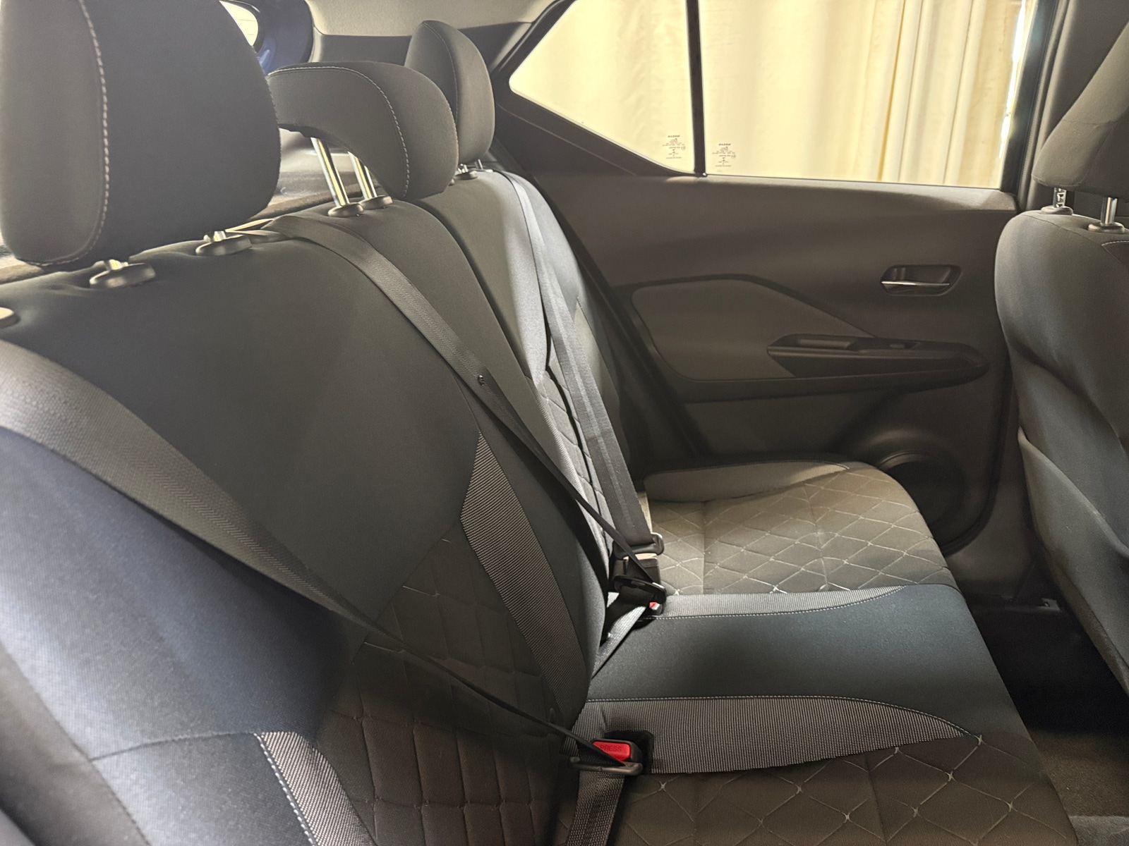 Thumbnail: 2018 Nissan Kicks - 6