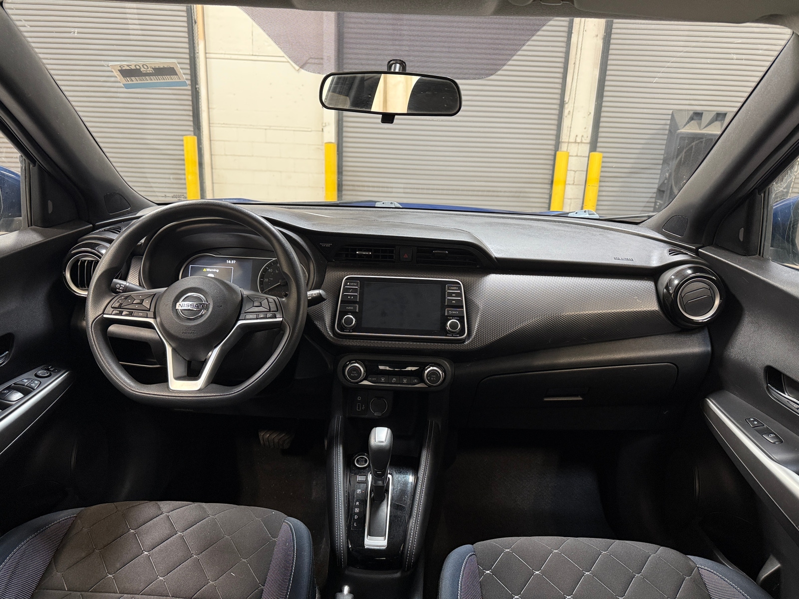 Thumbnail: 2018 Nissan Kicks - 3