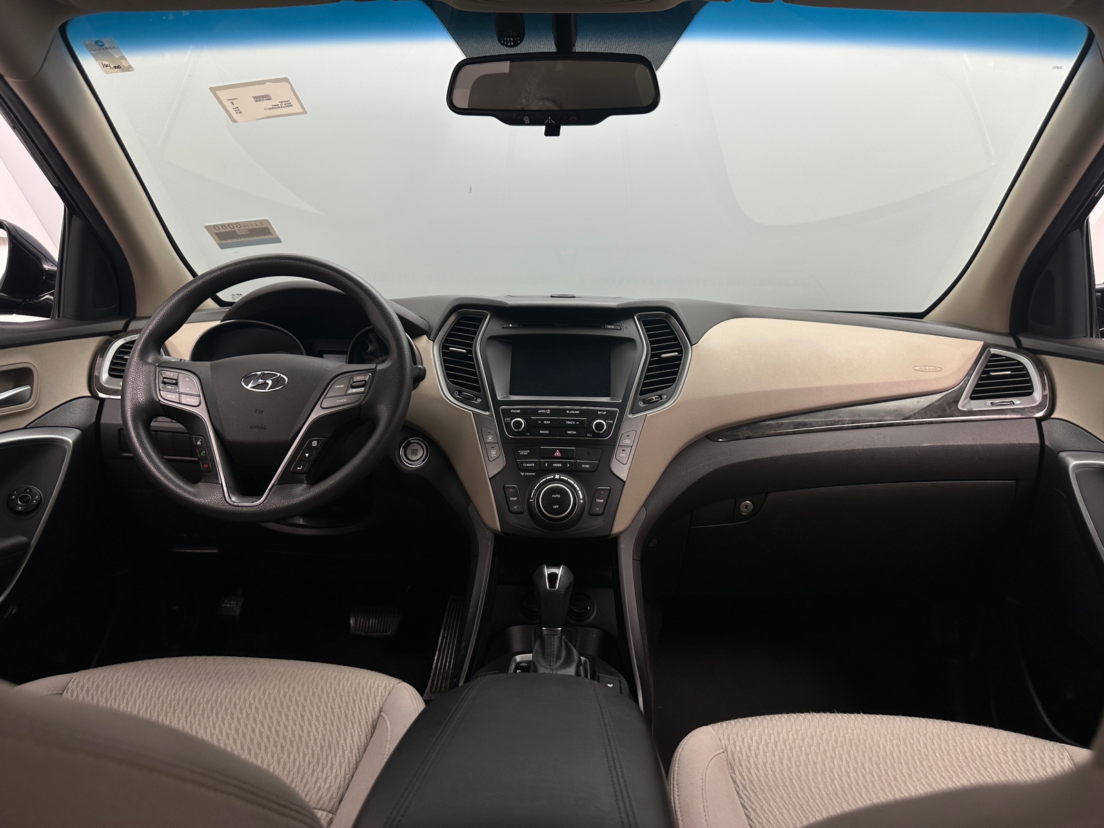 Thumbnail: 2018 Hyundai Santa Fe - 3