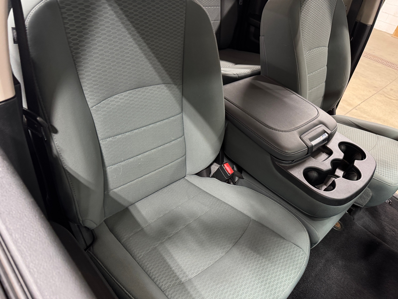 Thumbnail: 2019 RAM 1500 Classic - 2