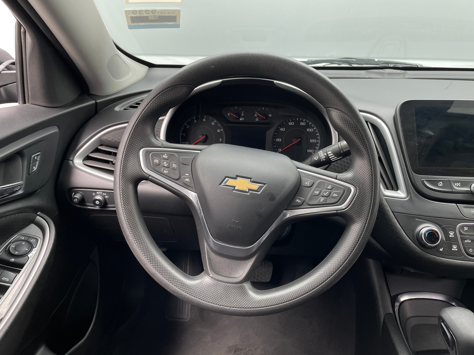 Thumbnail: 2023 Chevrolet Malibu - 5