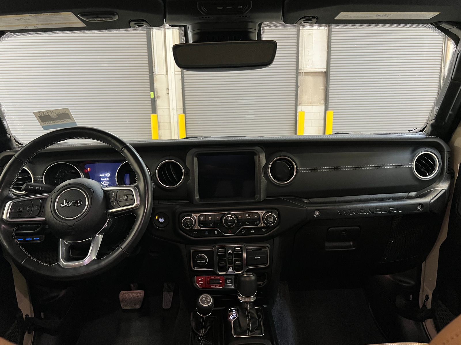 Thumbnail: 2022 Jeep Wrangler - 3