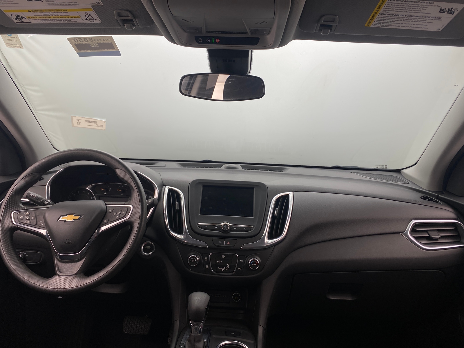 Thumbnail: 2023 Chevrolet Equinox - 3