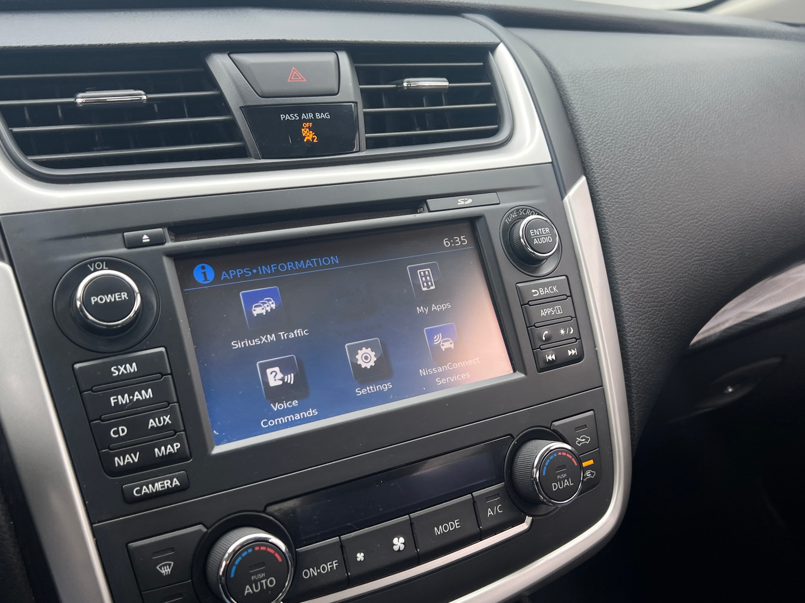 Thumbnail: 2016 Nissan Altima - 3