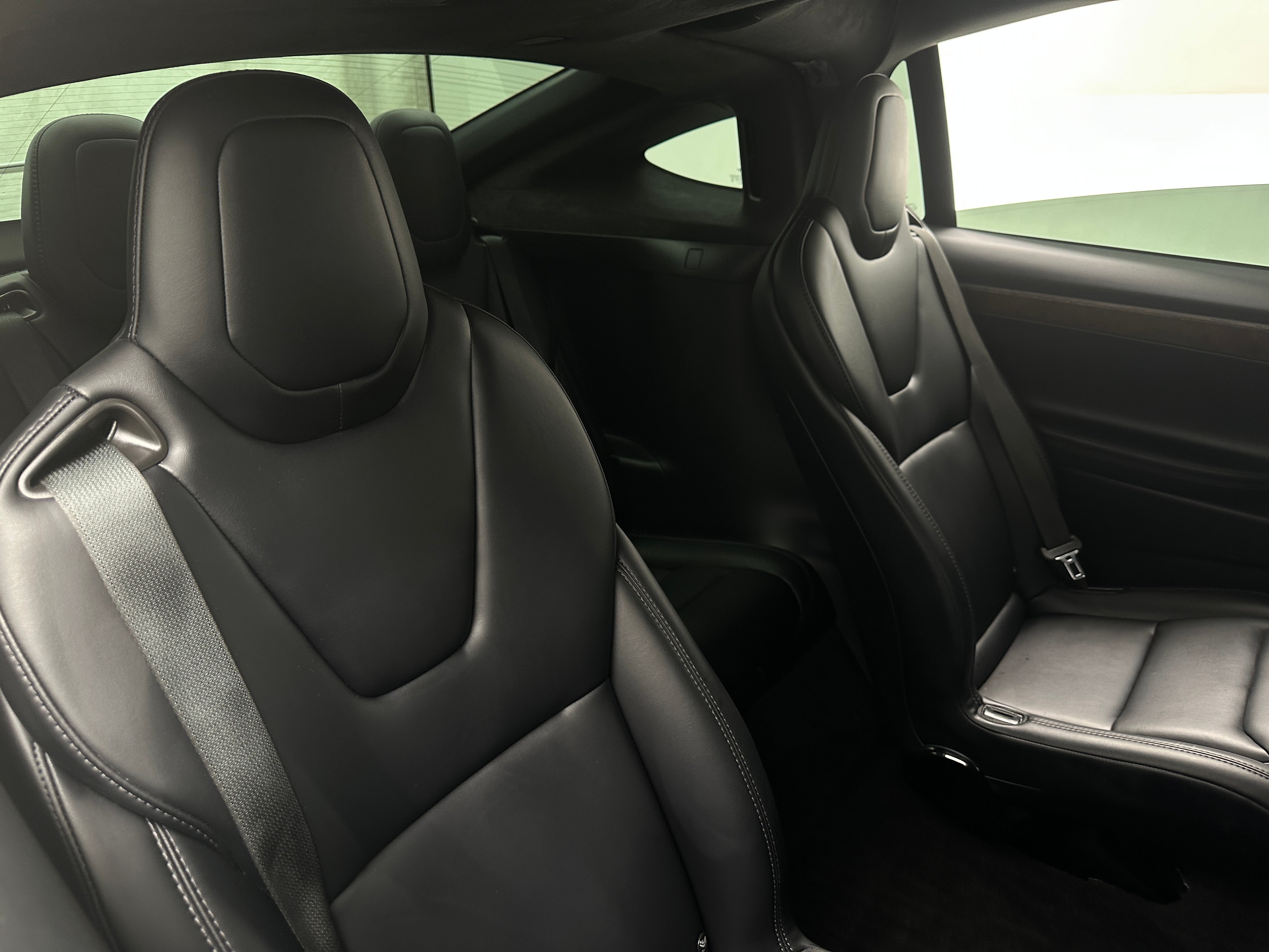 Used 2018 Tesla Model X 75D with VIN 5YJXCBE25JF138602 for sale in Auburn, WA