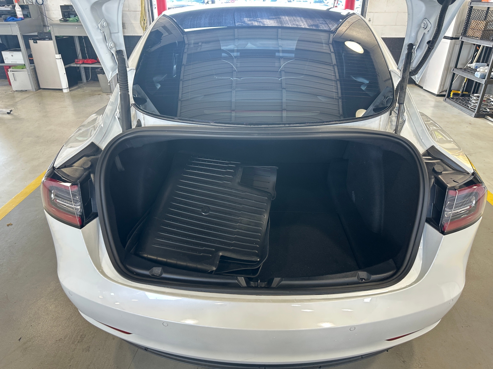 Thumbnail: 2021 Tesla Model 3 - 6