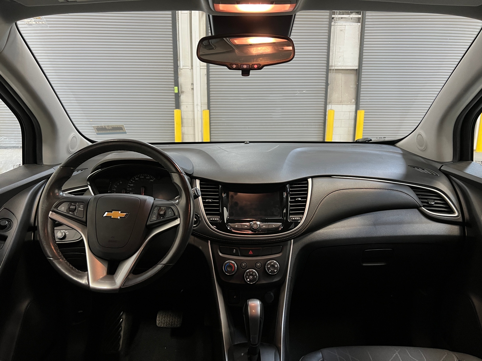 Thumbnail: 2020 Chevrolet Trax - 3
