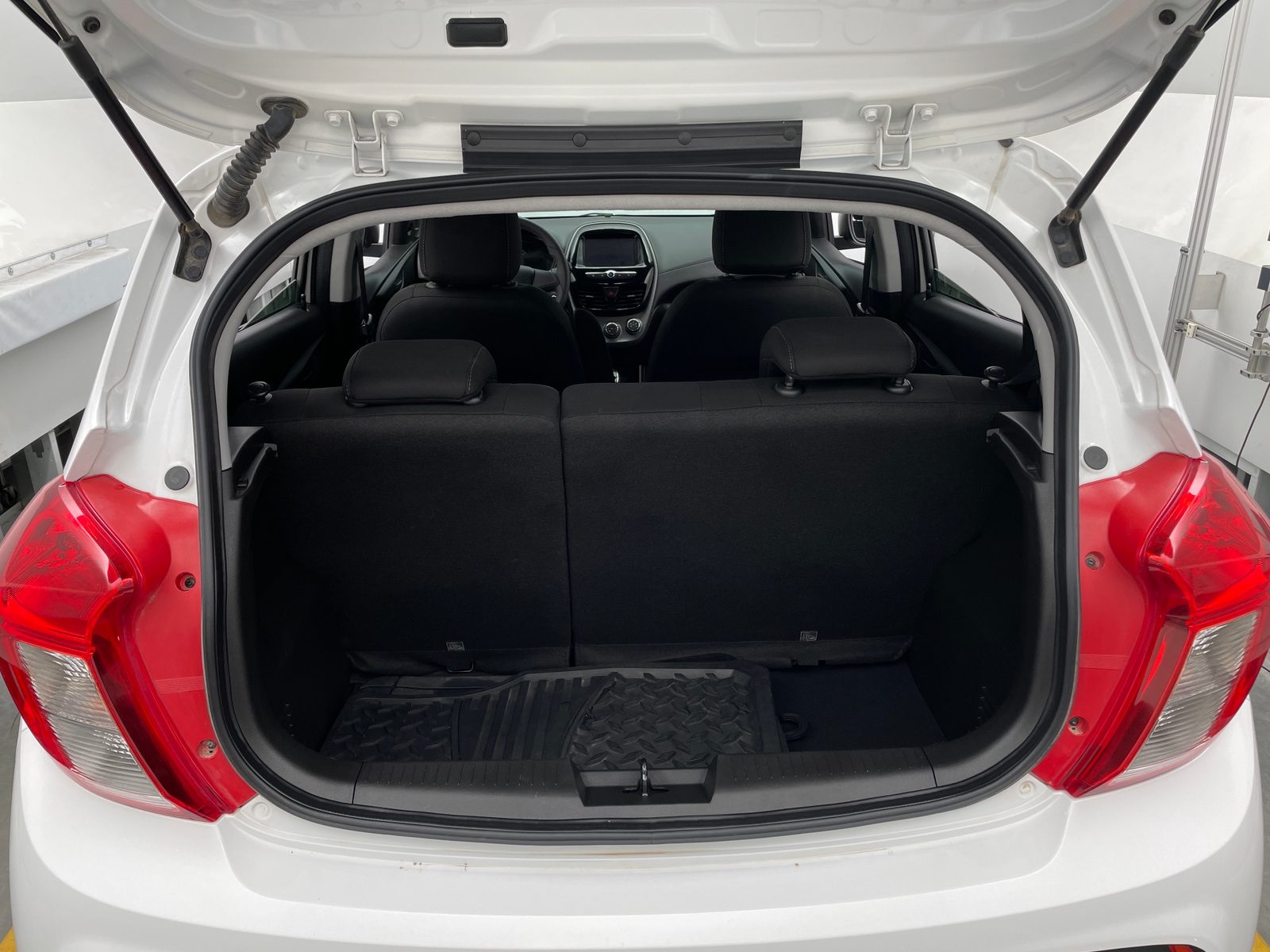 Thumbnail: 2019 Chevrolet Spark - 6