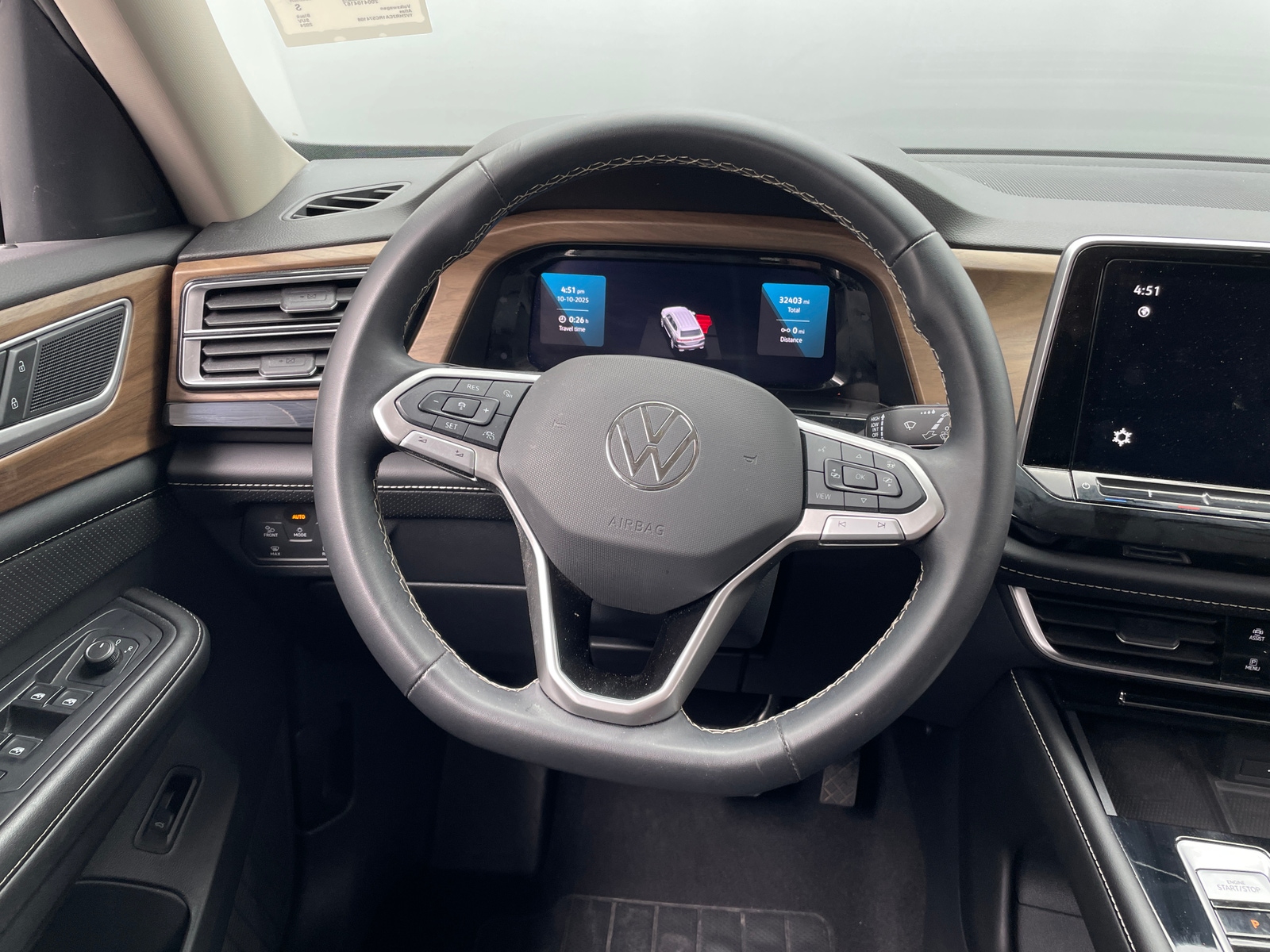 Thumbnail: 2024 Volkswagen Atlas - 4