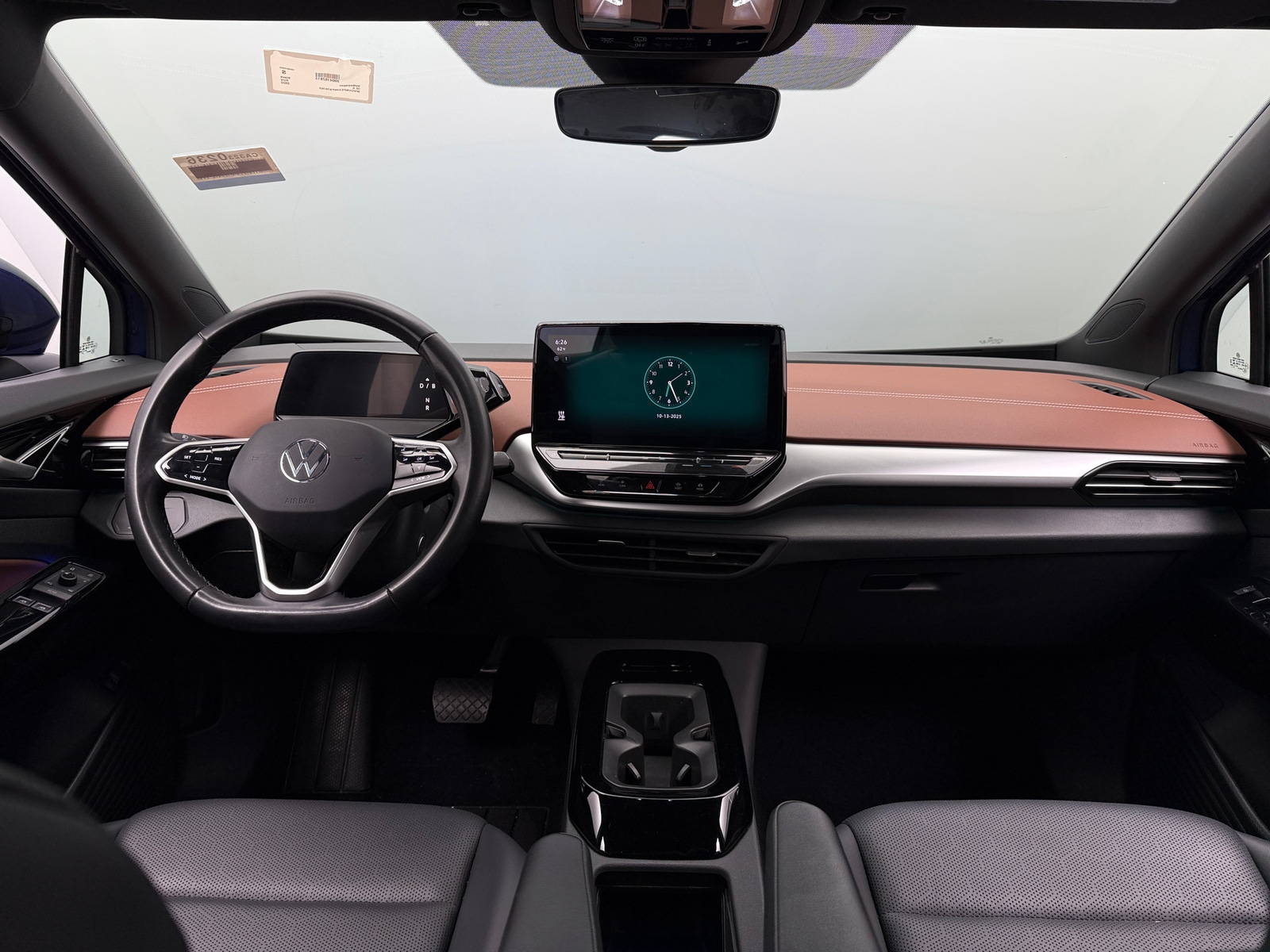 Thumbnail: 2022 Volkswagen ID.4 - 2