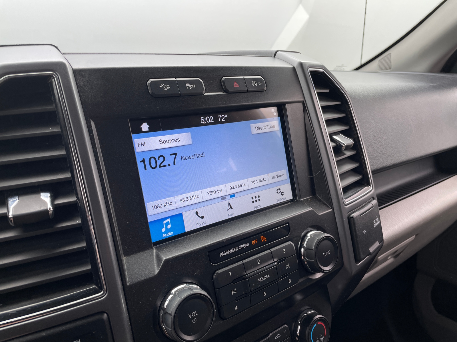 Thumbnail: 2019 Ford Econoline - 4