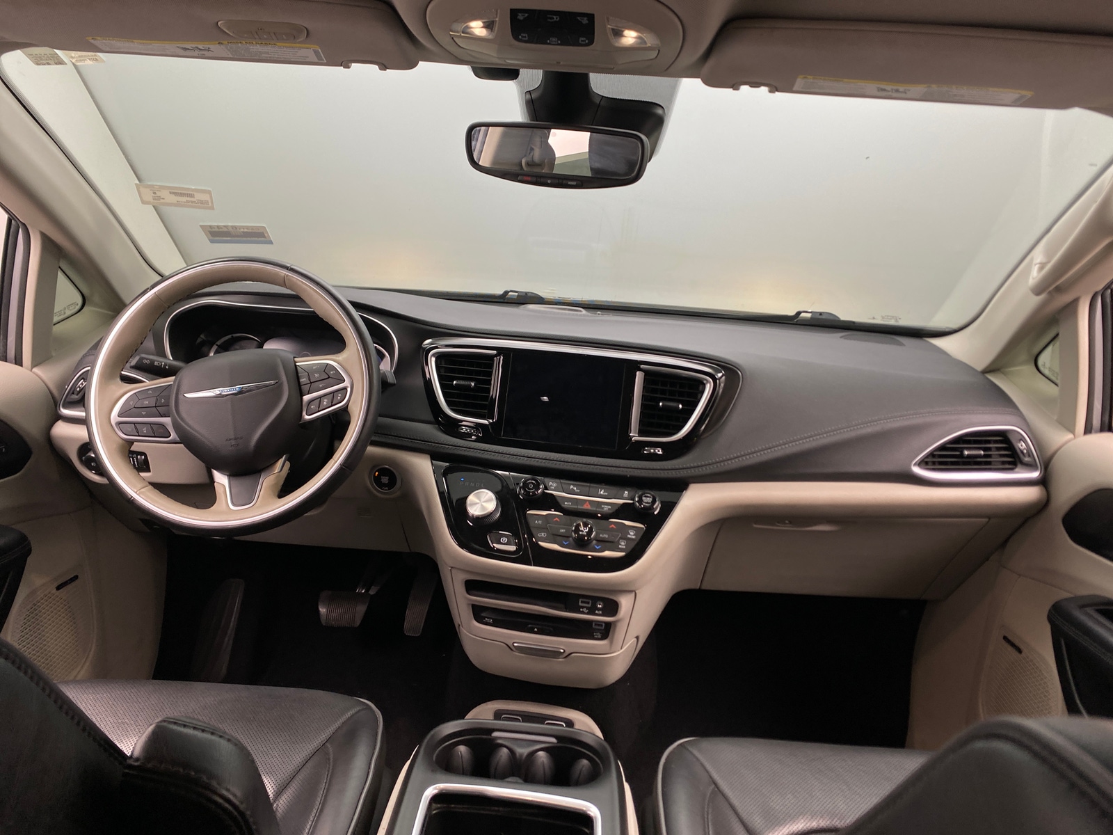 Thumbnail: 2020 Chrysler Pacifica - 2