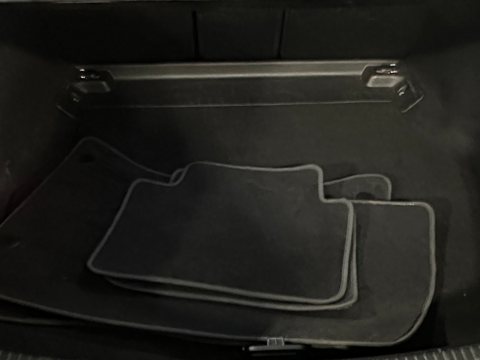 Thumbnail: 2024 Mercedes-Benz C-Class - 6