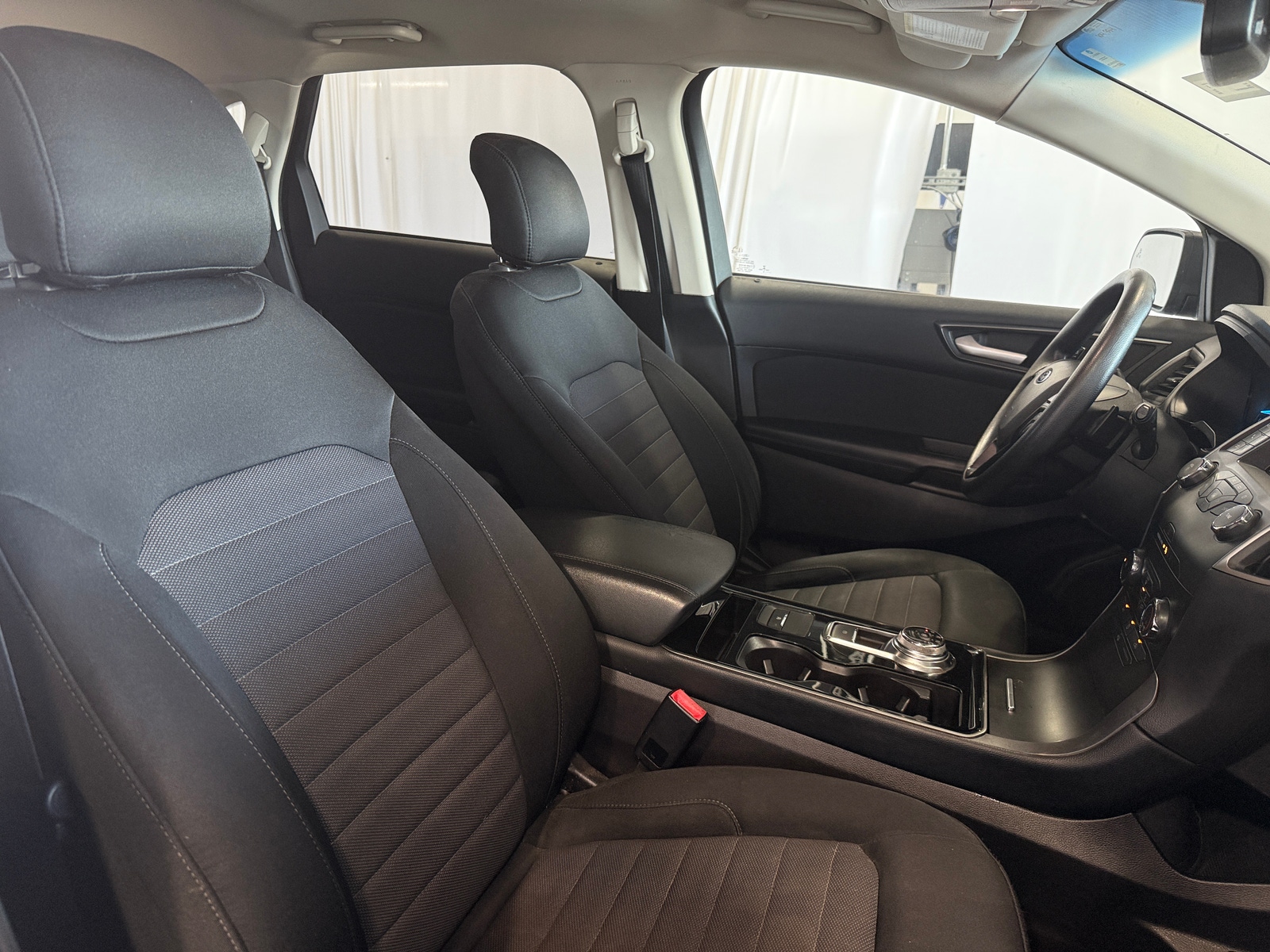 Thumbnail: 2019 Ford Edge - 2