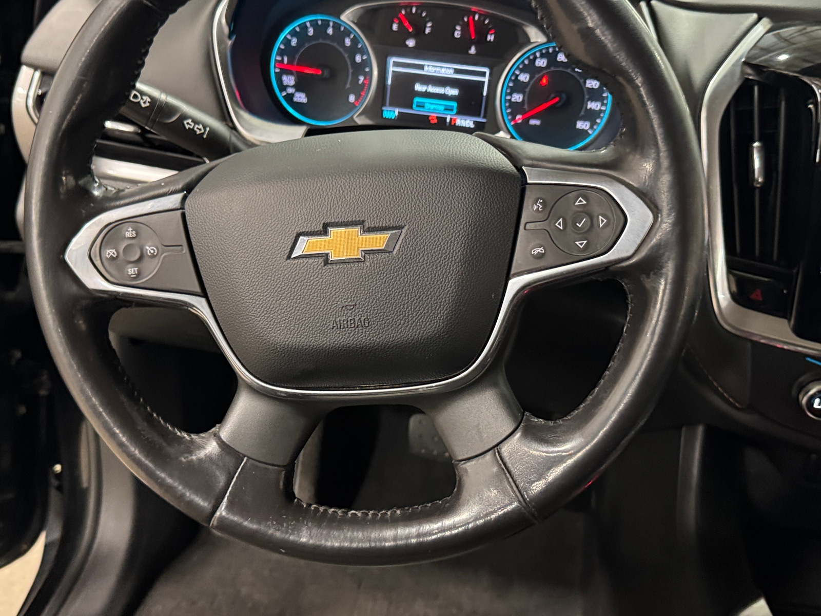 Thumbnail: 2019 Chevrolet Traverse - 5
