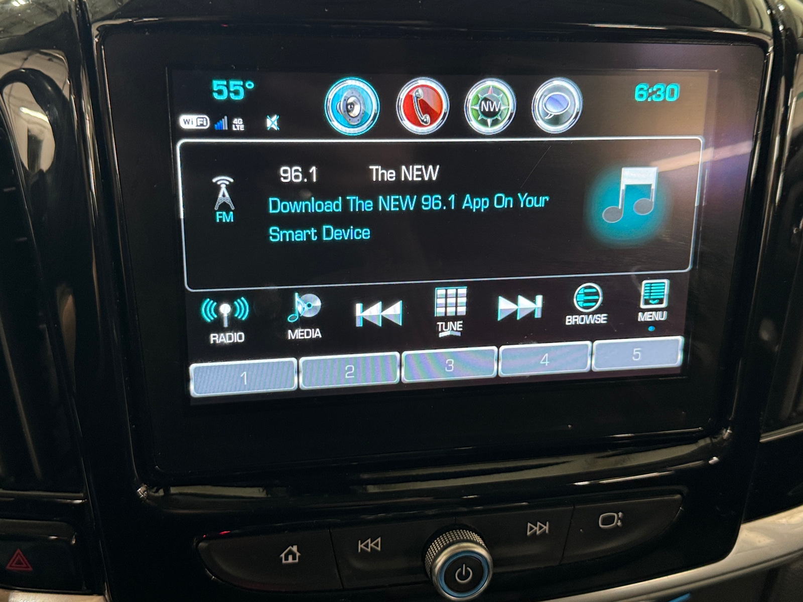 Thumbnail: 2019 Chevrolet Traverse - 4