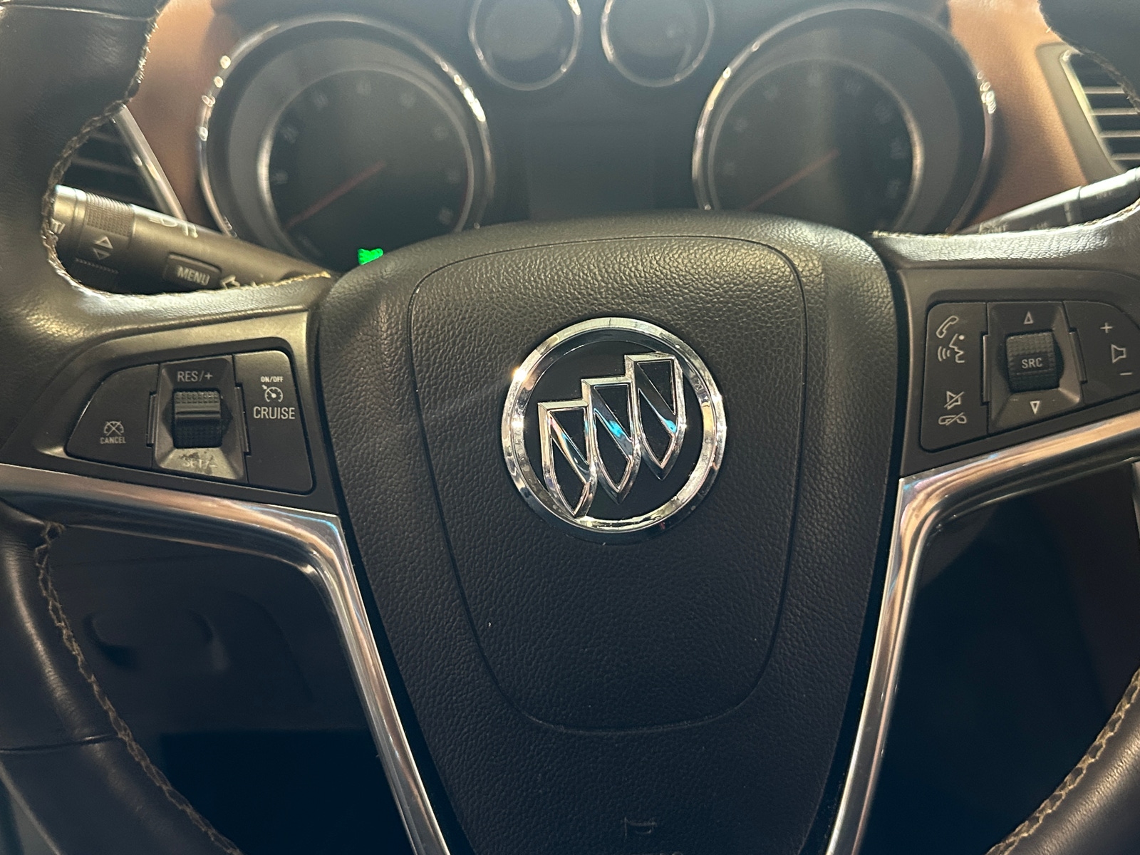 Thumbnail: 2014 Buick Encore - 4