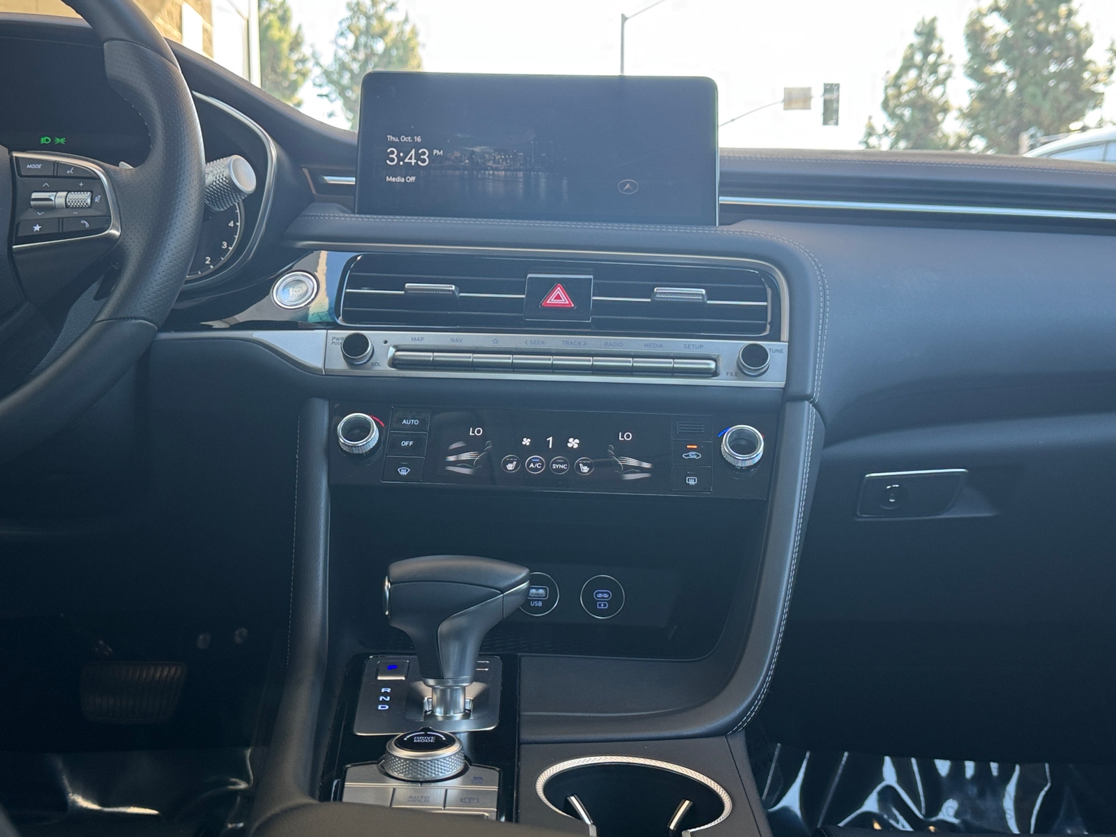 Thumbnail: 2025 Genesis G70 - 4