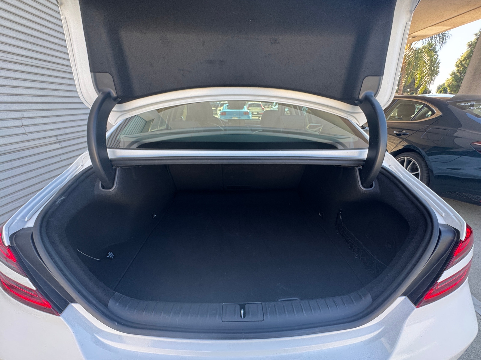 Thumbnail: 2025 Genesis G70 - 6