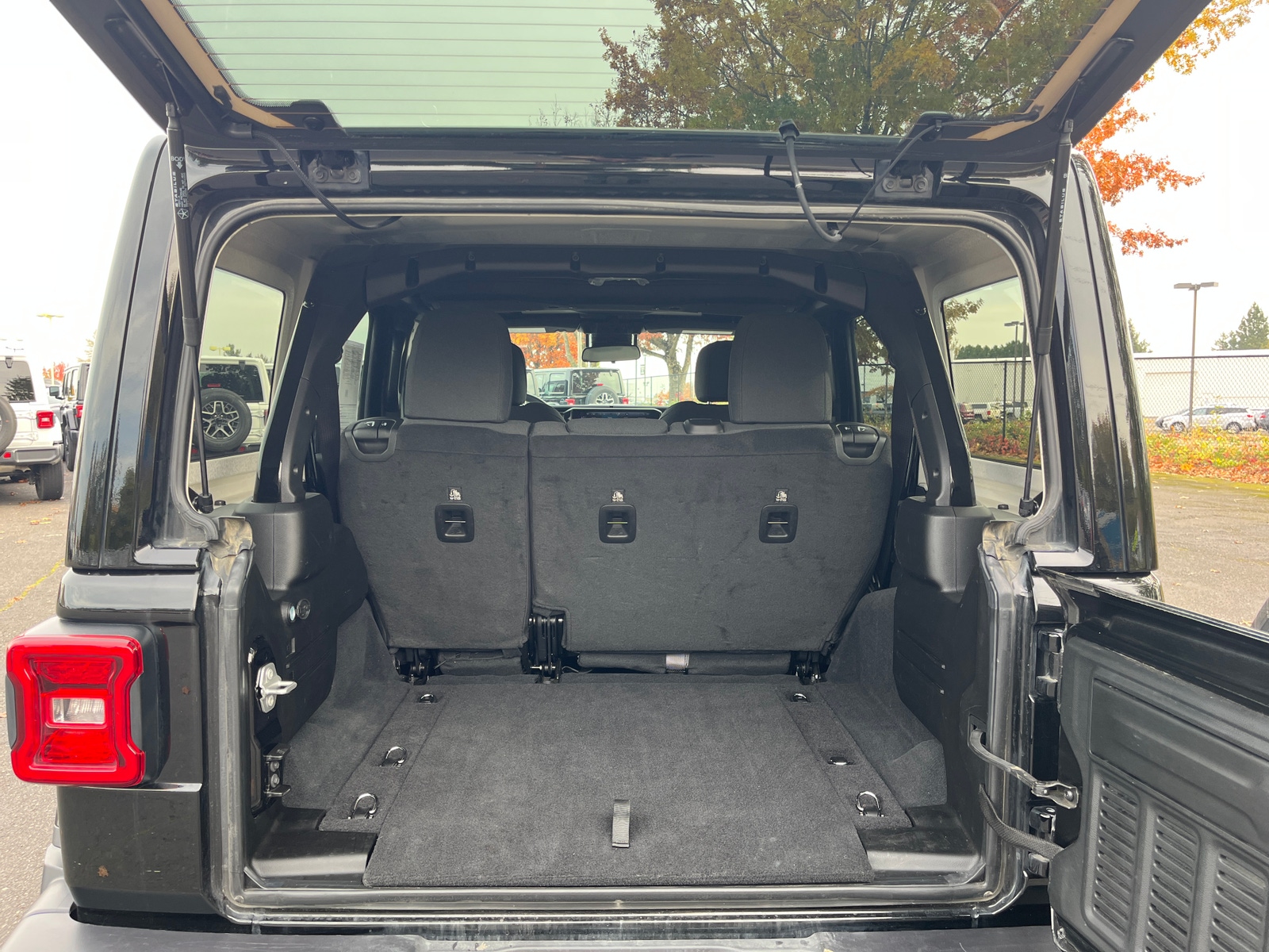 Thumbnail: 2025 Jeep Wrangler - 6