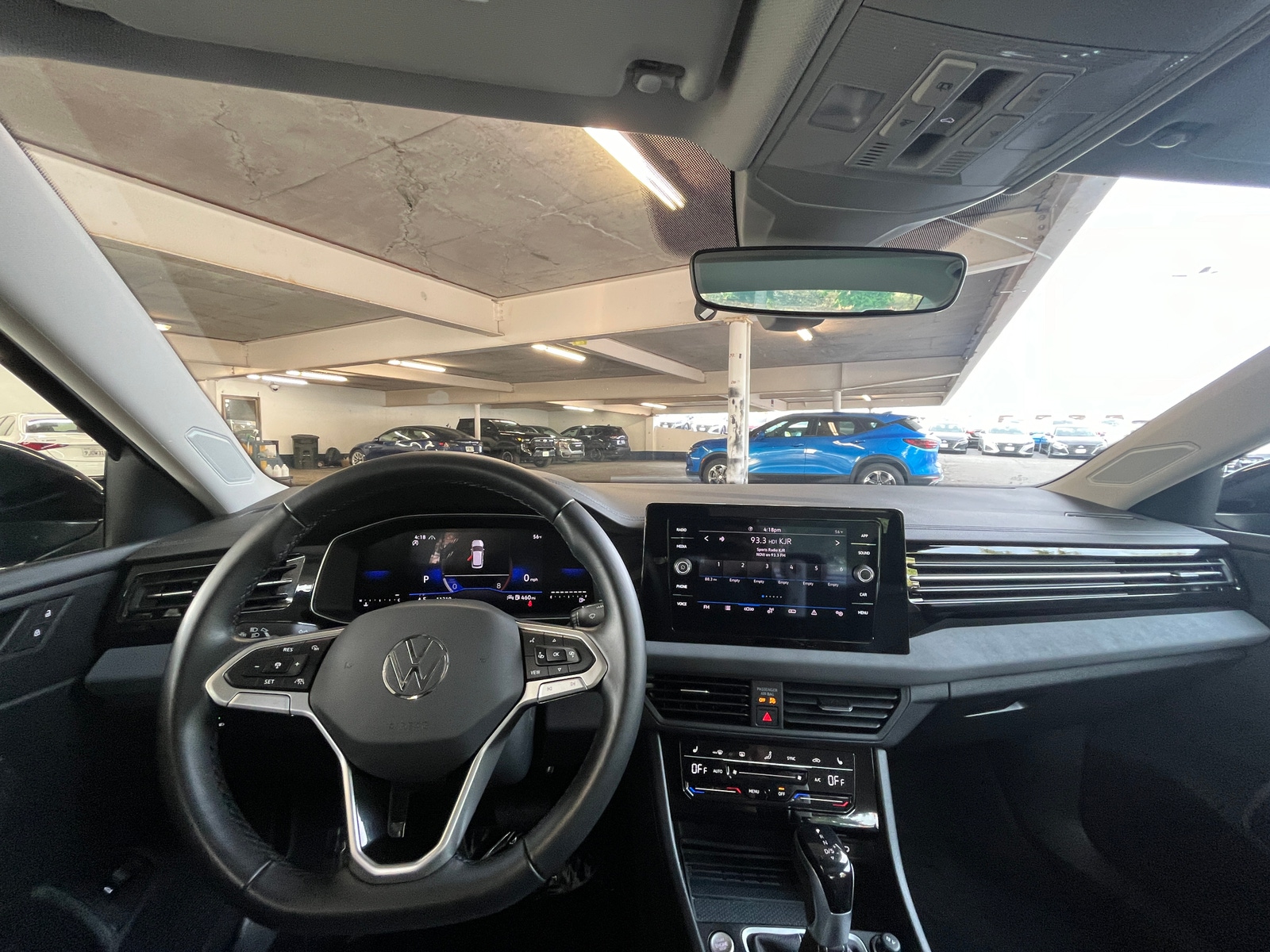 Thumbnail: 2025 Volkswagen Jetta - 3