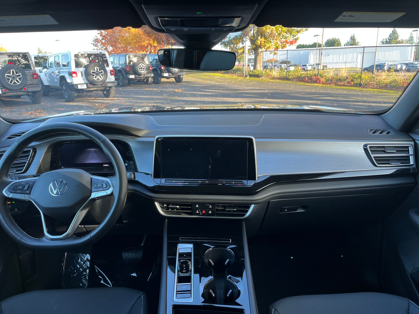 Thumbnail: 2025 Volkswagen Atlas - 3