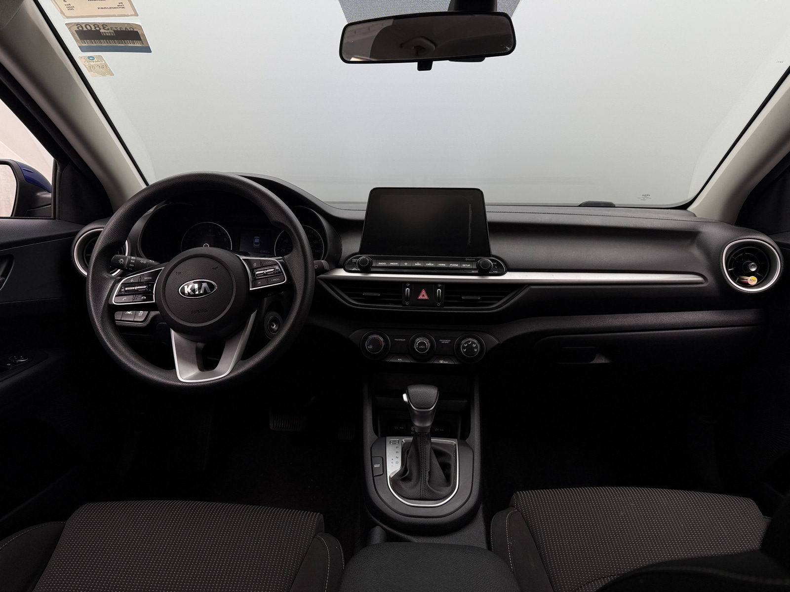 Thumbnail: 2020 Kia Forte - 3