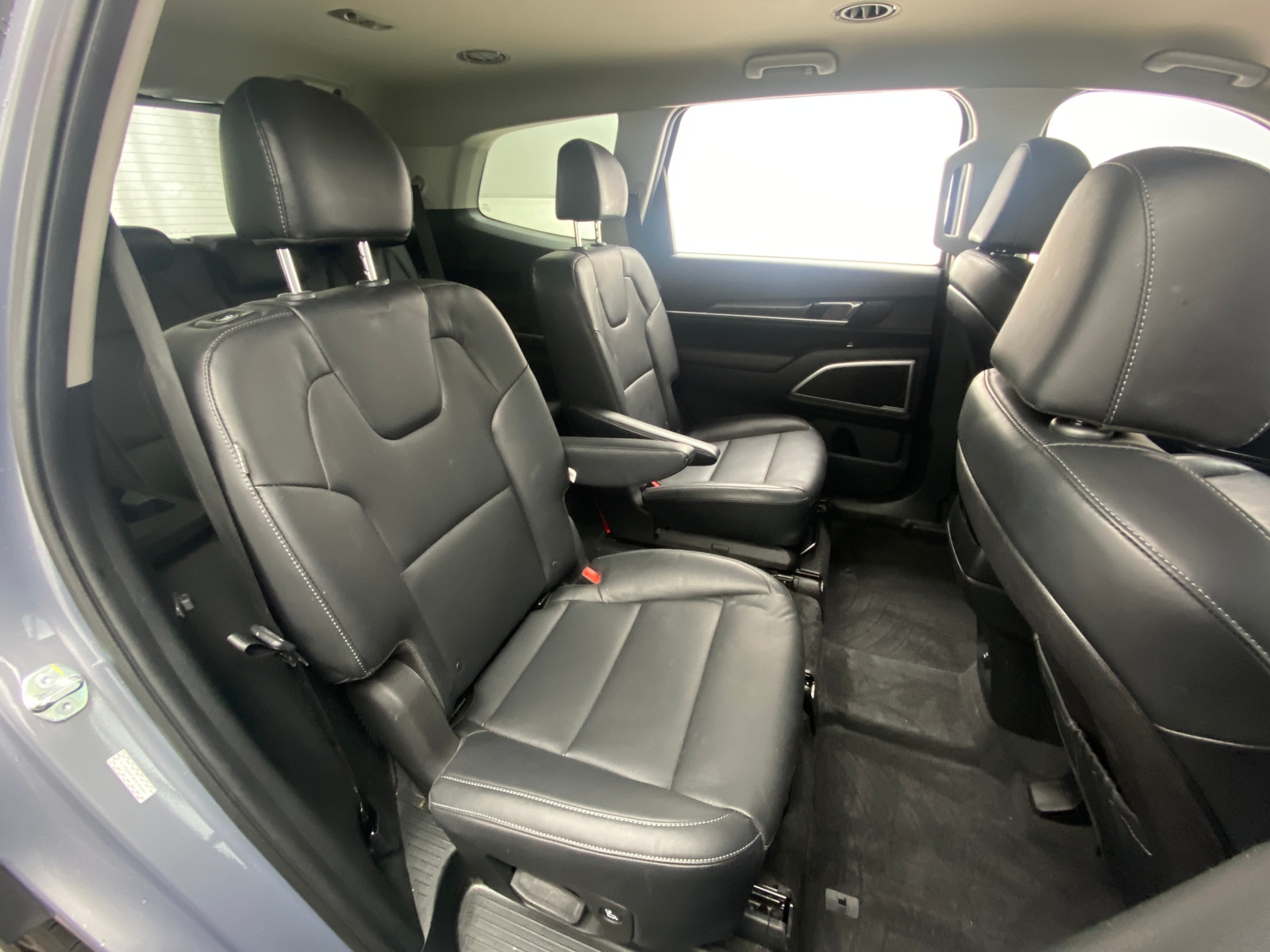 Thumbnail: 2023 Kia Telluride - 6
