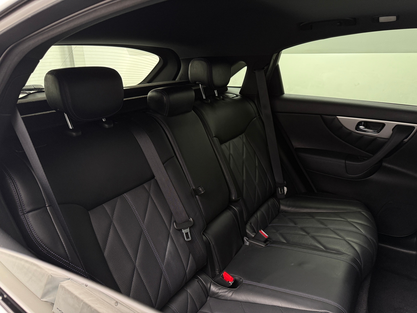 Thumbnail: 2017 INFINITI QX70 - 5