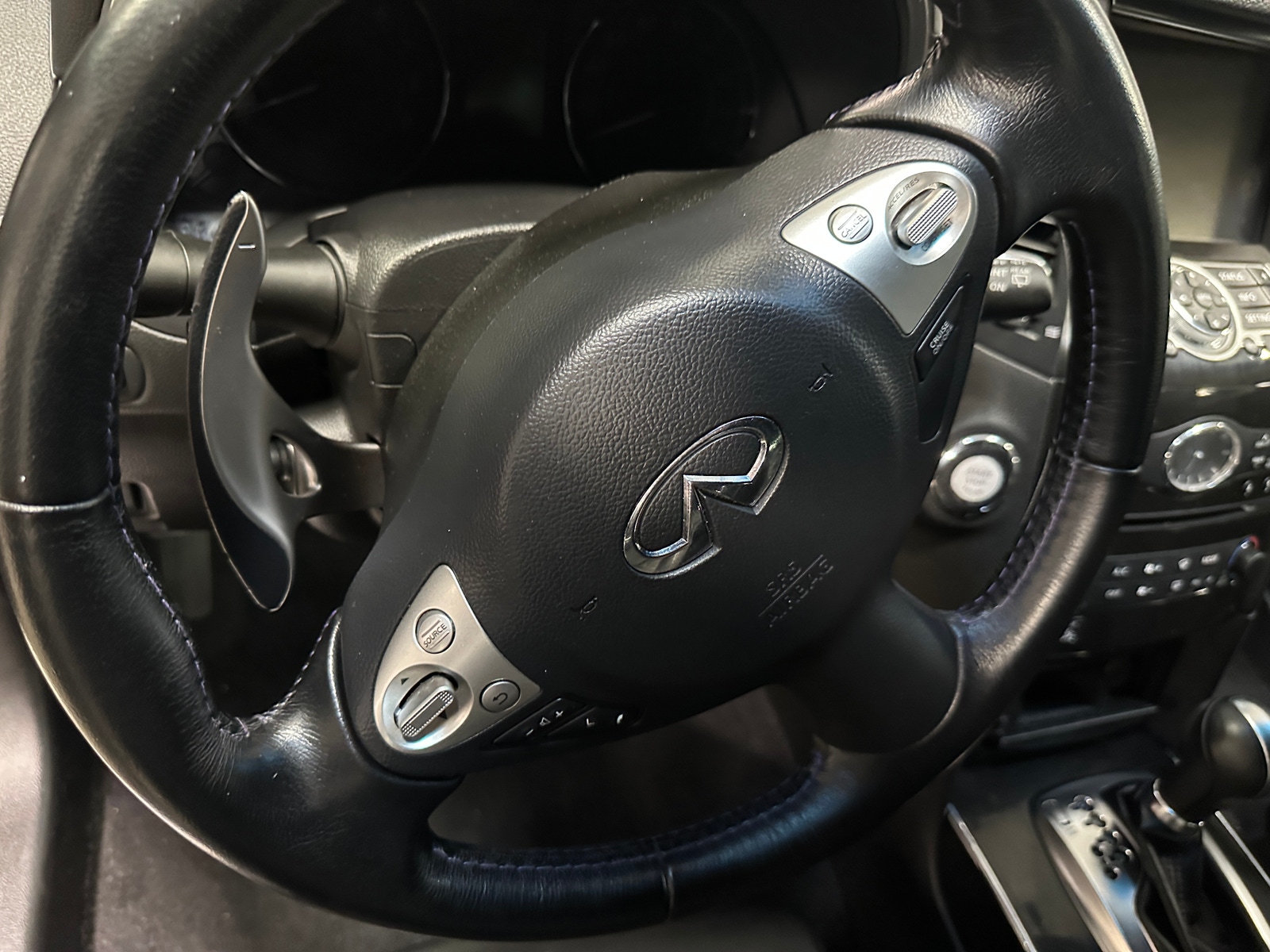 Thumbnail: 2017 INFINITI QX70 - 4