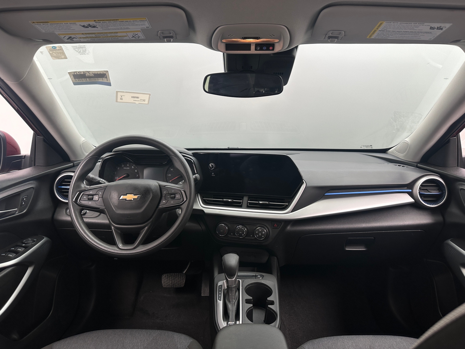 Thumbnail: 2024 Chevrolet Trax - 3