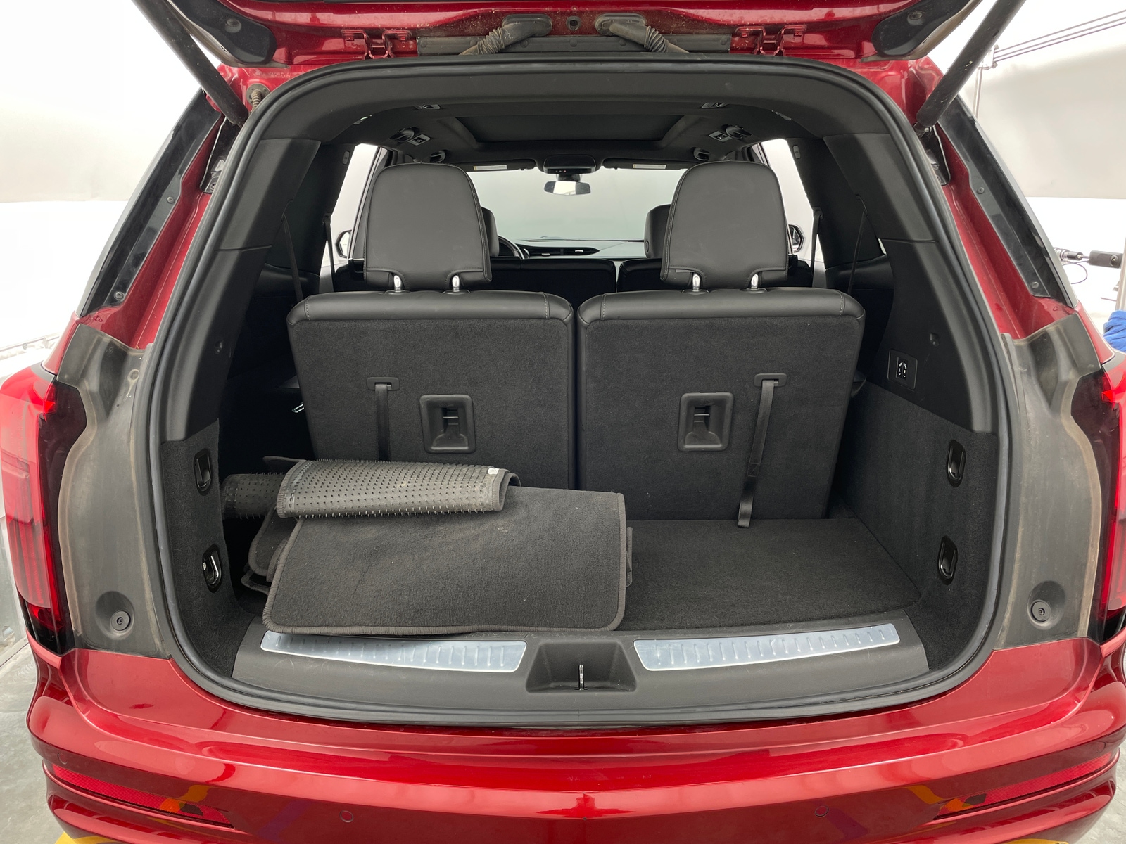 Thumbnail: 2024 Cadillac XT6 - 7