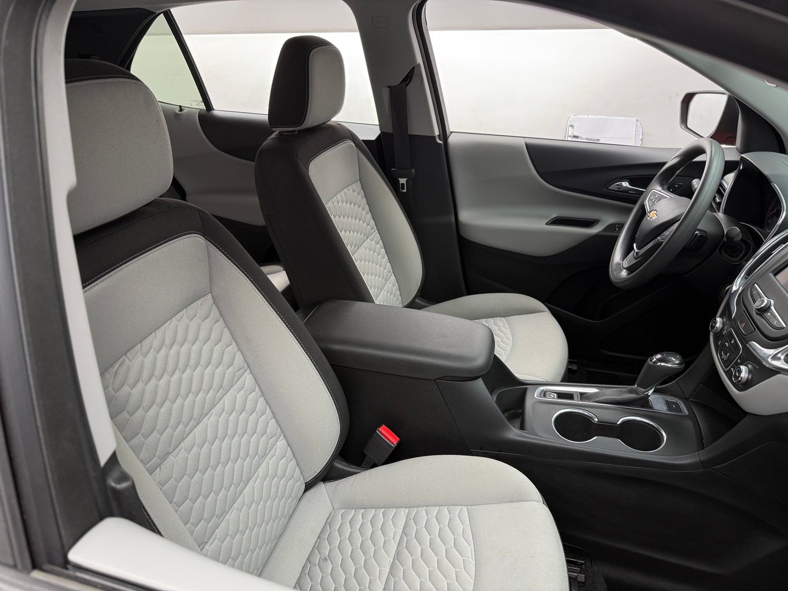 Thumbnail: 2020 Chevrolet Equinox - 2