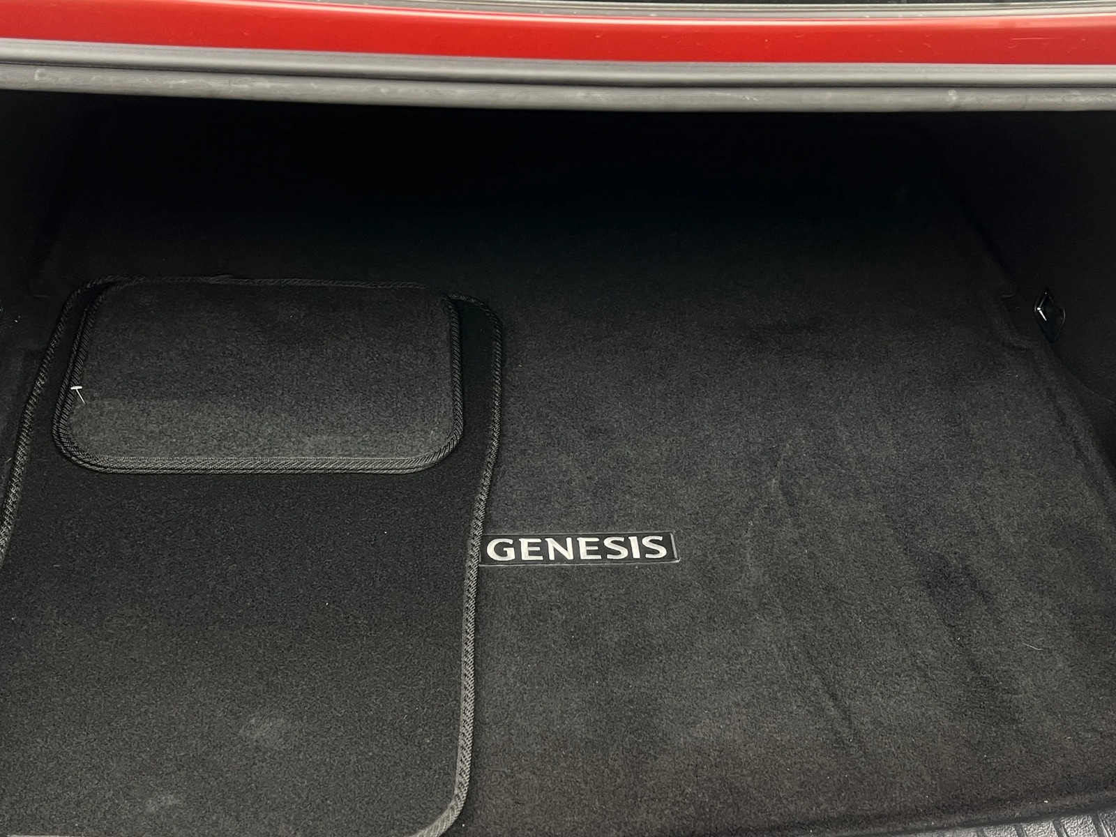 Thumbnail: 2022 Genesis G70 - 6