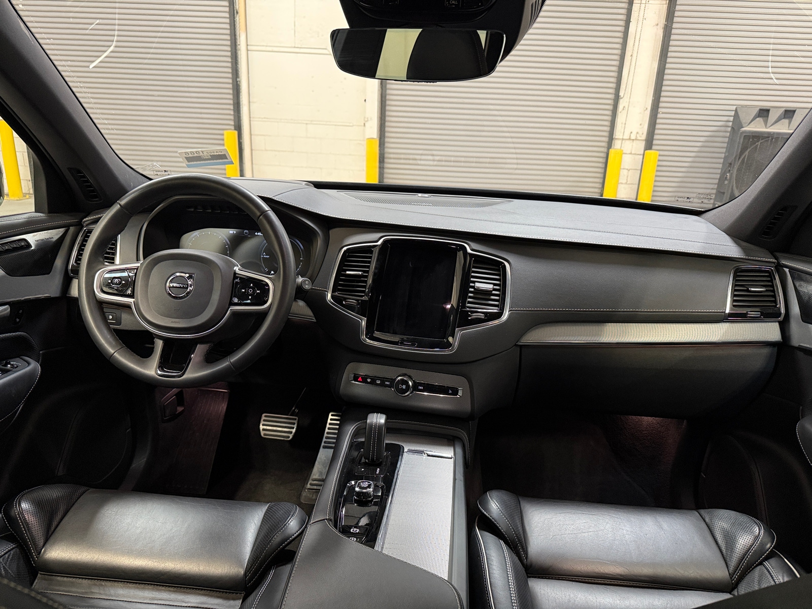 Thumbnail: 2022 Volvo XC90 - 3