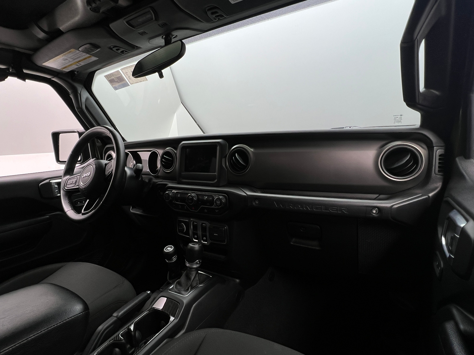 Thumbnail: 2022 Jeep Wrangler - 3