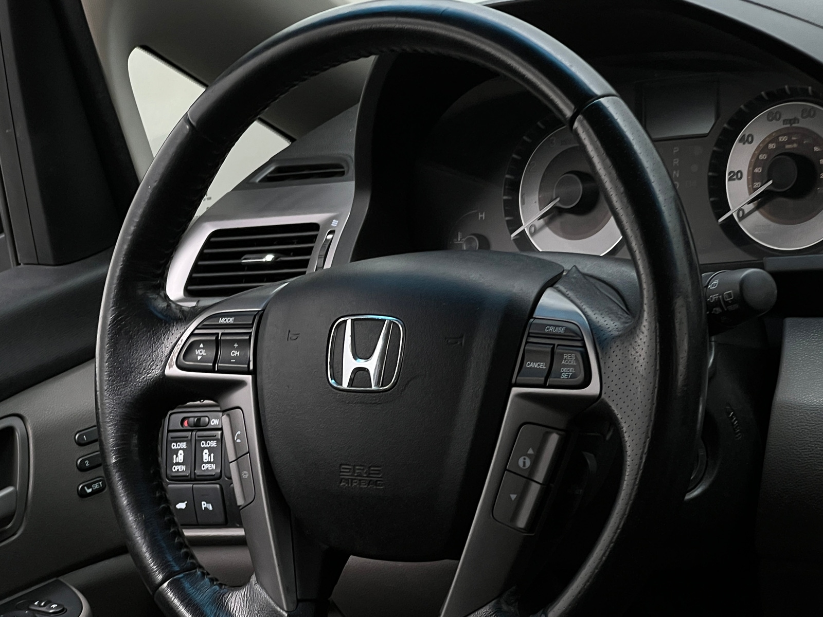 Thumbnail: 2013 Honda Odyssey - 4