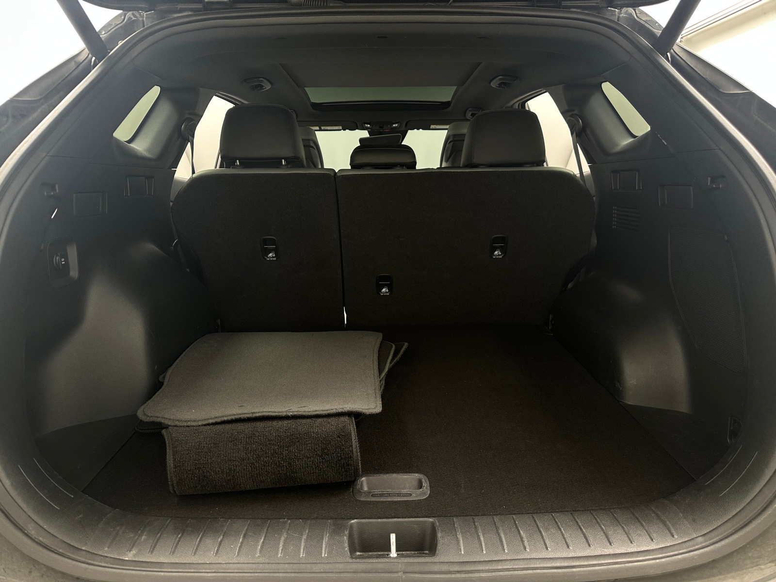 Thumbnail: 2023 Kia Sportage - 6