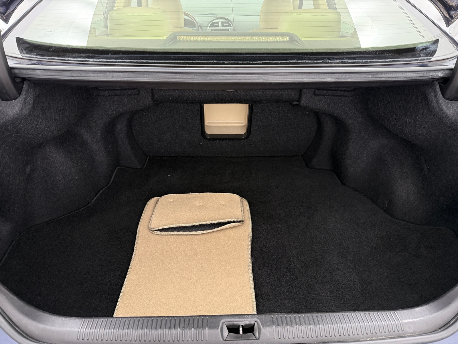 Thumbnail: 2012 Lexus ES - 6